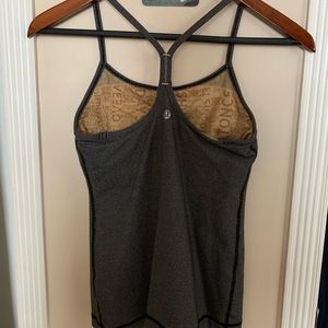 Lululemon top